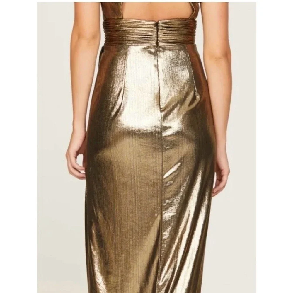 NEW Ieena for Mac Duggal 26738 Gold Metallic Criss Cross Halter Neck Gown Size 6